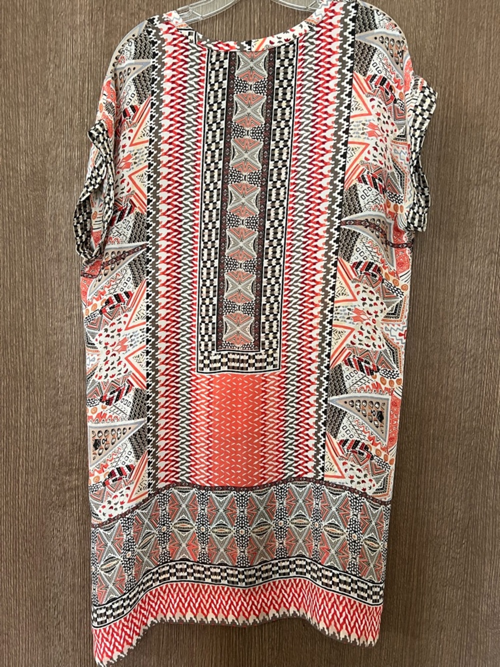 NIC+ZOE Coral and Black Printed V-Neck Sleeveless Tunic - Picture 6 of 7